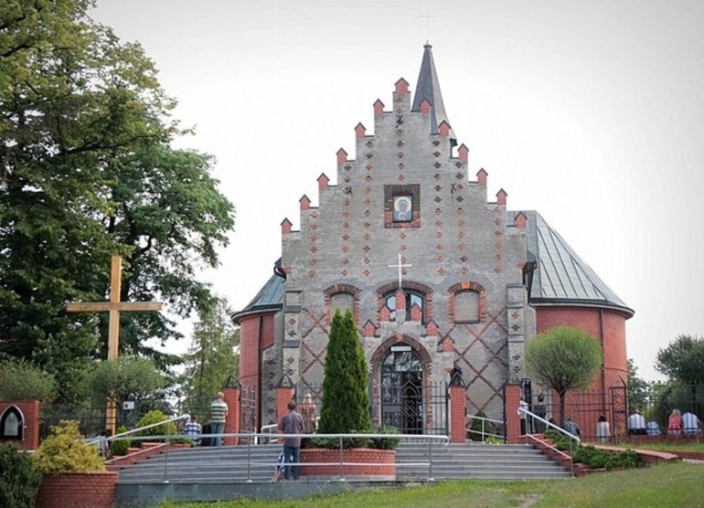 Church of Our Lady of the Rosary in Kraków-Skotniki